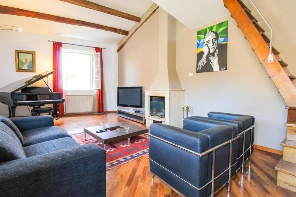 Palio Luxury Appartamento Elegante Con Vista Siena